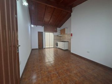 ALQUILER PH MONOAMBIENTE PATIO MATADEROS