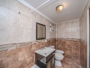 VENTA MONO AMBIENTE BALCON VILLA SARMIENTO COCHERA