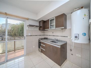 VENTA MONO AMBIENTE BALCON VILLA SARMIENTO COCHERA