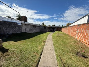 CASA LOTE PROPIO CON DOS LOCALES - ITUZAINGO