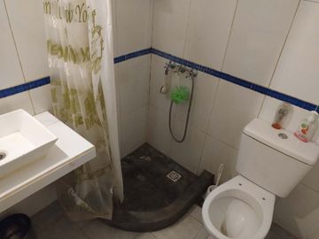 CASA con depto. Venta Lomas Mirador Quincho Parri