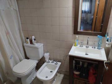 CASA con depto. Venta Lomas Mirador Quincho Parri