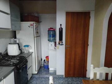 CASA con depto. Venta Lomas Mirador Quincho Parri