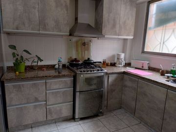 CASA con depto. Venta Lomas Mirador Quincho Parri