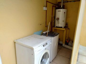 CASA con depto. Venta Lomas Mirador Quincho Parri