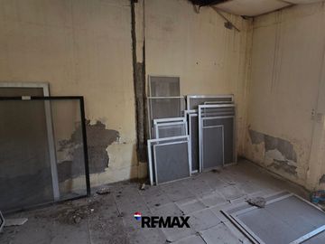 GALPON EN VENTA - CALLE FRENCH 1360