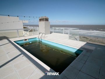 VENTA DE DEPARTAMENTE FRENTE AL MAR EN MH DEL ESTE