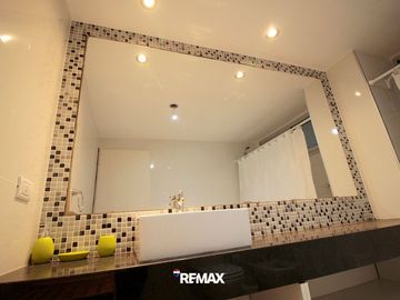 VENTA DE DEPARTAMENTE FRENTE AL MAR EN MH DEL ESTE