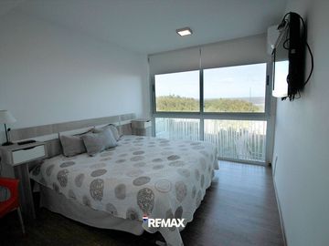 VENTA DE DEPARTAMENTE FRENTE AL MAR EN MH DEL ESTE