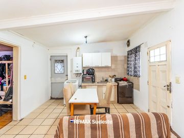 2 CASAS EN VENTA - BARRIO GRUMBEIN