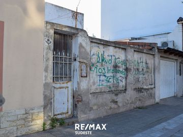 CASA con doble ingreso, zona SALTA Y 12 DE OCTUBRE