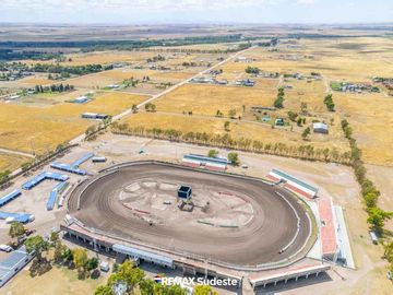 Lote de 3.200 m² zona Club Midget. Alambrado