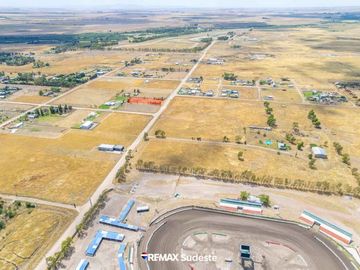 Lote de 3.200 m² zona Club Midget. Alambrado