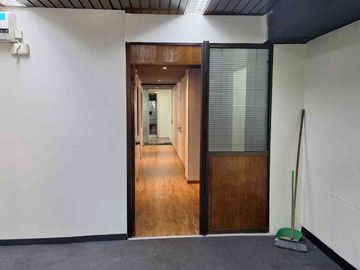VENTA OFICINA MICROCENTRO AV. DE MAYO / 312 M2