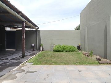 Venta PH Tipo Casa 4Amb Merlo Quincho/Cochera