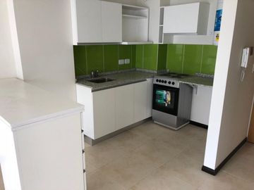 ALQUILER MONOAMBIENTE EN MORÓN CON COCHERA