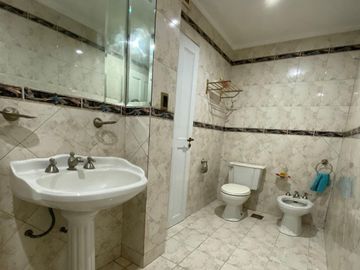 CASA EN VENTA Y ALQUILER EN PERGAMINO