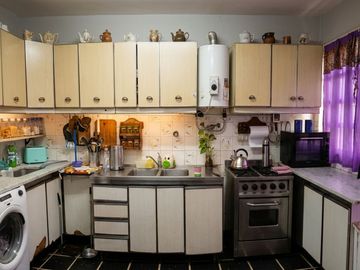 Casa en Venta sobre Avenida Roca 1919 -Hurlingham-
