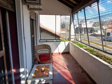 Casa en Venta sobre Avenida Roca 1919 -Hurlingham-