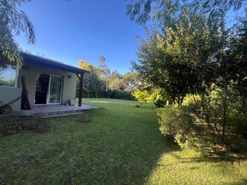 CASA 2 AMBIENTES ACANTILADOS - APTA CREDITO
