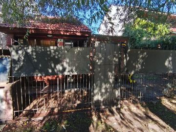 VENTA 2 PROPIEDADES A RECICLAR, LOS PINARES