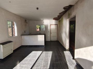 VENTA 2 PROPIEDADES A RECICLAR, LOS PINARES