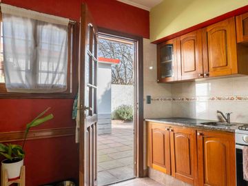 CASA 3 AMB CON GARAGE/QUINCHO Y PATIO APTA CREDITO