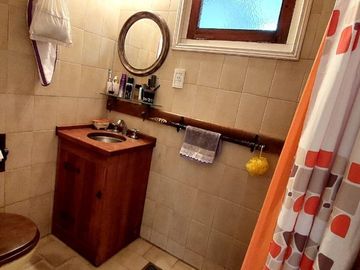 VENTA CASA 3 AMB CON PARQUE,GALPÓN Y LOSA