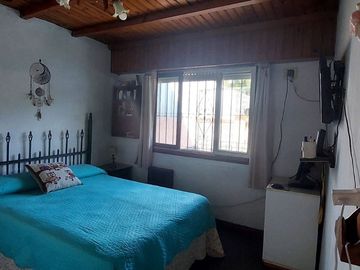 VENTA CASA 3 AMB CON PARQUE,GALPÓN Y LOSA