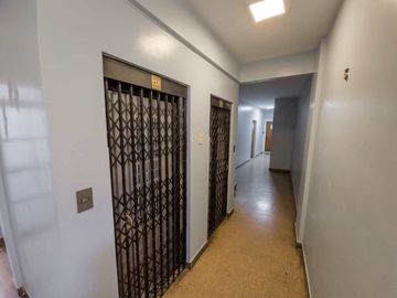 VENTA DEPARTAMENTO 3/4 AMBIENTES CON MUEBLES