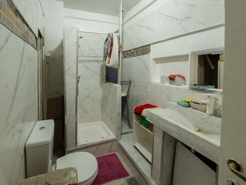 VENTA DEPARTAMENTO 3/4 AMBIENTES CON MUEBLES
