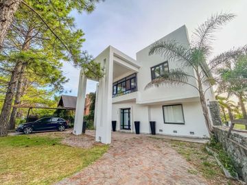 VENTA CASA 6 AMB CANNING PISCINA FINANCIACIÓN 50%