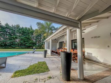 VENTA CASA 6 AMB CANNING PISCINA FINANCIACIÓN 50%