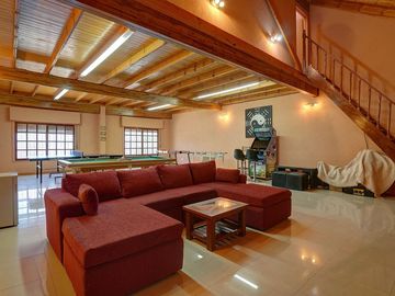 Venta casa 7 amb. Villa Santa Rita Pileta+Cocheras