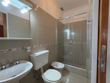 Venta casa 7 amb. Villa Santa Rita Pileta+Cocheras