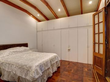 Venta casa 7 amb. Villa Santa Rita Pileta+Cocheras