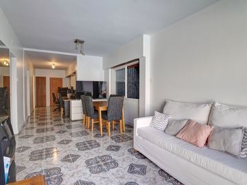 Venta casa 7 amb. Villa Santa Rita Pileta+Cocheras