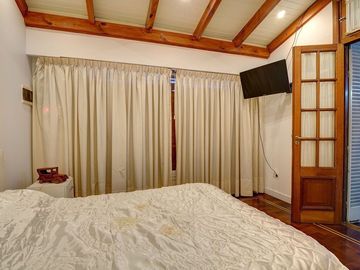 Venta casa 7 amb. Villa Santa Rita Pileta+Cocheras
