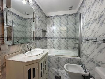 Venta casa 7 amb. Villa Santa Rita Pileta+Cocheras