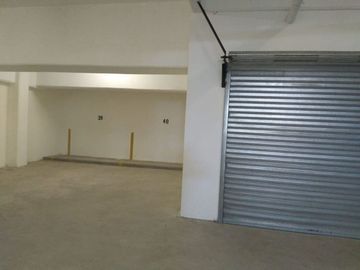 Venta de 2 unidades de cocheras.