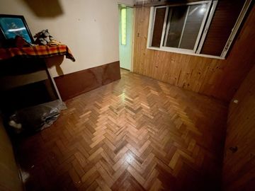 Venta Casa 4 Amb con Garage y local en Avellaneda