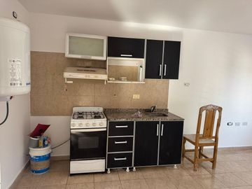 VENTA DEPTO 1 DORM PLANTA BAJA Y PATIO DESOCUPADO