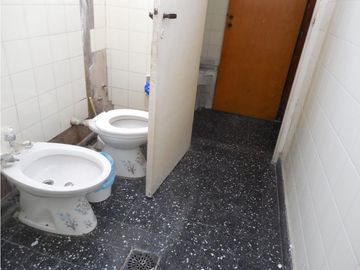 CASA VENTA BARRIO COLON 4 DORMITORIOS