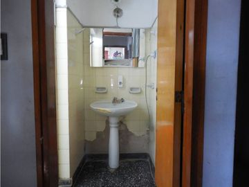 CASA VENTA BARRIO COLON 4 DORMITORIOS
