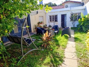 VENTA CASA PARQUE. MONTE CRISTO CIUDAD DE CBA.