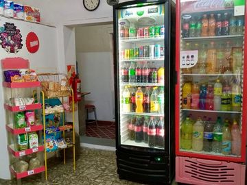 CASA + LOCAL COMERCIAL LA FALDA SOBRE AV. ESPAÑA
