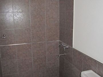 Venta depto 1 Dormitorio con Balcón y Escritura