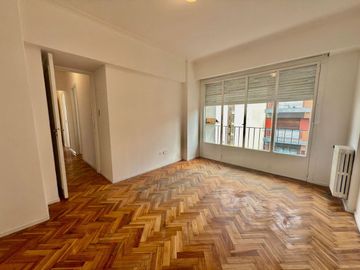 VENTA DEPARTAMENTO 5 AMB CABALLITO