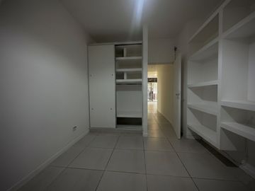 DEPARTAMENTO 2 AMB COCHERA ESCRITORIO VENTA