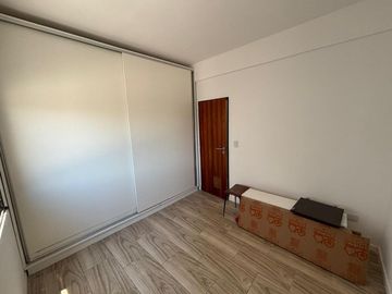 DEPTO 3 AMB CON BALCON  EN VENTA EN AVELLANEDA